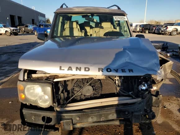 2003 Land Rover Discovery SE with VIN SALTW16493A805515, listed as a Copart auction lot 83763224 with 205,500 mi miles and Salvage title. Bid and sale history available at DreamBid. Image 5.