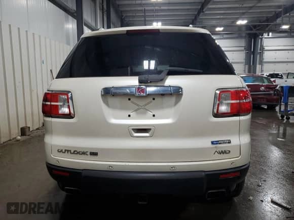 2010 Saturn Outlook XR-L Premium with VIN 5GZLVWED2AJ201356, listed as a Copart auction lot 70814754 with 226,859 mi miles and Salvage title. Bid and sale history available at DreamBid. Image 6.