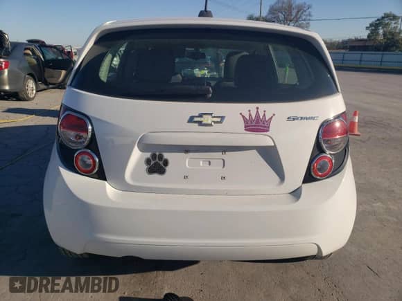 2015 Chevrolet Sonic LS с VIN 1G1JA6SG7F4184488, выставлен на аукционе Copart как лот 89676185 с пробегом 76 446 миль миль и Чистый • Clean title. История ставок и продаж доступна на DreamBid. Изображение 6.
