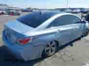 2011 Hyundai Sonata Hybrid with VIN KMHEC4A42BA015551, listed as a IAAI auction lot 42664847 with 165,102 mi miles and . Bid and sale history available at DreamBid. Image 4.