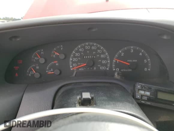 1998 Ford F-150 with VIN 2FTZX1729WCA55063, listed as a Copart auction lot 81871435 with 229,574 mi miles and Salvage title. Bid and sale history available at DreamBid. Image 9.