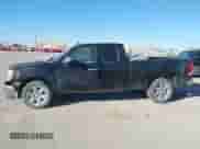 2012 GMC Sierra 1500 SLE z VIN 1GTR1VE06CZ232385, wystawiony jako IAAI lot #41192266 z przebiegiem 185 264 mil mil oraz . Historia ofert i sprzedaży dostępna na DreamBid. Obrazek 14.