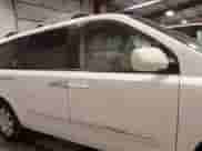 2007 Hyundai Entourage GLS с VIN KNDMC233776028587, выставлен на аукционе IAAI как лот 41848662 с пробегом 105 312 миль миль и . История ставок и продаж доступна на DreamBid. Изображение 14.