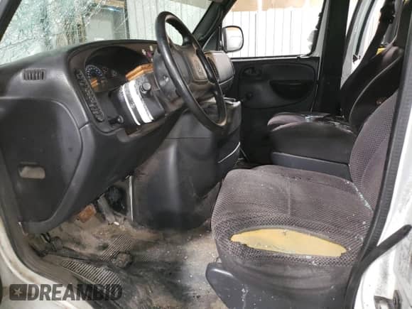 2001 Dodge Passenger with VIN 2B5WB35Z11K501131, listed as a Copart auction lot 42635835 with Not provided miles and Salvage title. Bid and sale history available at DreamBid. Image 7.