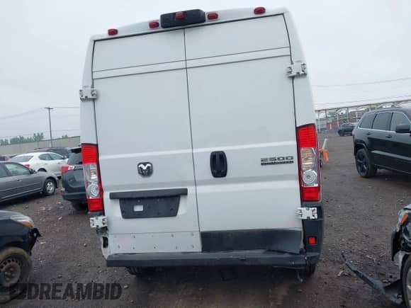 2025 Ram ProMaster Cargo Tradesman с VIN 3C6LRVDG9SE513966, выставлен на аукционе IAAI как лот 42427460 с пробегом 37 397 миль миль и . История ставок и продаж доступна на DreamBid. Изображение 16.