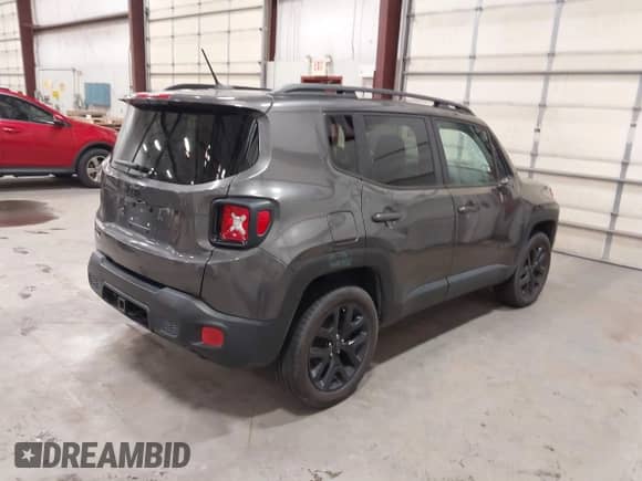 2017 Jeep Renegade Altitude с VIN ZACCJBBB8HPE65619, выставлен на аукционе IAAI как лот 42509226 с пробегом 122 461 миль миль и . История ставок и продаж доступна на DreamBid. Изображение 4.