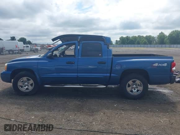 2006 Dodge Dakota SLT с VIN 1D7HW48N36S706987, выставлен на аукционе IAAI как лот 42687126 с пробегом 168 481 миль миль и . История ставок и продаж доступна на DreamBid. Изображение 14.
