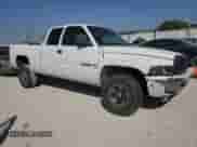 2000 Dodge 1500 with VIN 3B7HF12Y0YG147372, listed as a Copart auction lot 74925094 with 247,162 mi miles and Salvage title. Bid and sale history available at DreamBid. Image 4.