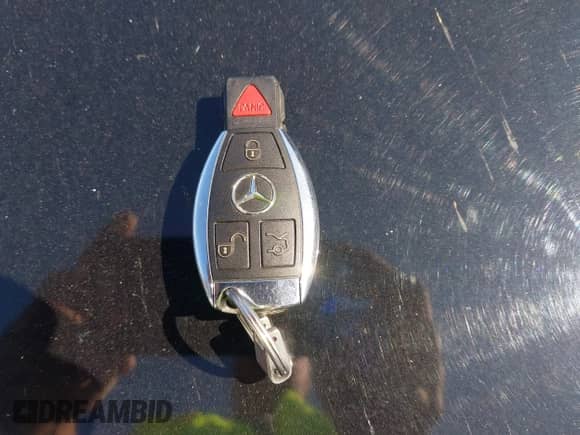2008 Mercedes-Benz C 300 Sport с VIN WDDGF54XX8F107010, выставлен на аукционе IAAI как лот 43235393 с пробегом 91 417 миль миль и . История ставок и продаж доступна на DreamBid. Изображение 11.