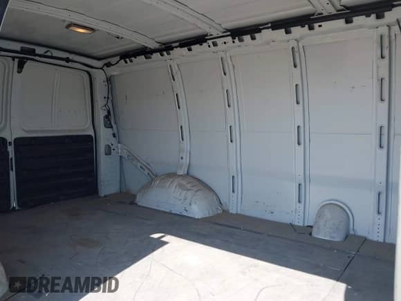 2012 Chevrolet Express Cargo with VIN 1GCZGTCGXC1147602, listed as a IAAI auction lot 42396258 with 286,796 mi miles and . Bid and sale history available at DreamBid. Image 8.