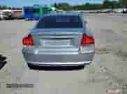 2006 Volvo S60 2.5L Turbo R с VIN YV1RH527662545876, выставлен на аукционе Copart как лот 65051575 с пробегом 120 115 миль миль и Списание • Salvage title. История ставок и продаж доступна на DreamBid. Изображение 6.