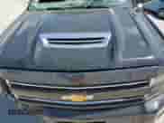 2018 Chevrolet Silverado 2500HD High Country с VIN 1GC1KXEY9JF101557, выставлен на аукционе Copart как лот 65374345 с пробегом Не указан миль и Списание • Salvage title. История ставок и продаж доступна на DreamBid. Изображение 11.