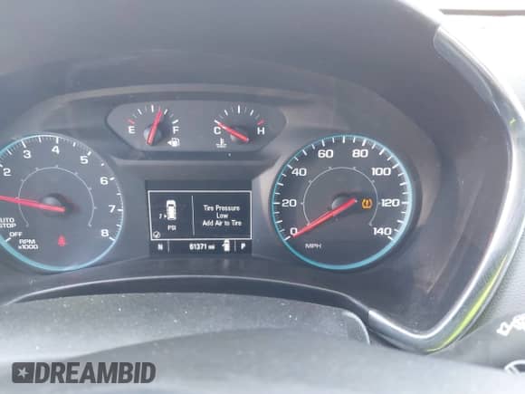 2020 Chevrolet Equinox LS с VIN 3GNAXHEV0LS502899, выставлен на аукционе IAAI как лот 43139351 с пробегом 61 371 миль миль и . История ставок и продаж доступна на DreamBid. Изображение 7.
