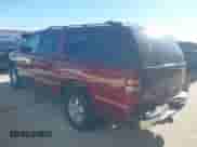 2002 Chevrolet Suburban LT z VIN 1GNEC16Z02J229078, wystawiony jako IAAI lot #41737482 z przebiegiem 306 502 mil mil oraz . Historia ofert i sprzedaży dostępna na DreamBid. Obrazek 3.
