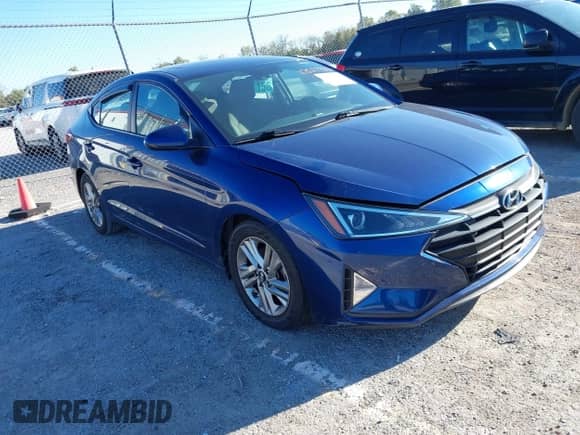 2019 Hyundai Elantra SEL z VIN 5NPD84LF5KH450380, wystawiony jako IAAI lot #43517320 z przebiegiem 315 231 mil mil oraz . Historia ofert i sprzedaży dostępna na DreamBid. Obrazek 1.