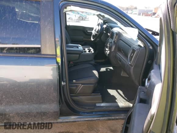 2020 Chevrolet Silverado 1500 LT с VIN 3GCUYDET5LG217810, выставлен на аукционе IAAI как лот 41447368 с пробегом 15 069 миль миль и . История ставок и продаж доступна на DreamBid. Изображение 5.