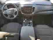 2020 Chevrolet Traverse LS z VIN 1GNEVLKW3LJ115532, wystawiony jako Copart lot #86218864 z przebiegiem 146 204 mil mil oraz Szkoda całkowita • Salvage title. Historia ofert i sprzedaży dostępna na DreamBid. Obrazek 8.