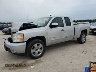 2010 Chevrolet Silverado 1500 LTZ with VIN 1GCSCTE06AZ202767, listed as a Copart auction lot 46430905 with 209,519 mi miles and Salvage title. Bid and sale history available at DreamBid. Image 1.
