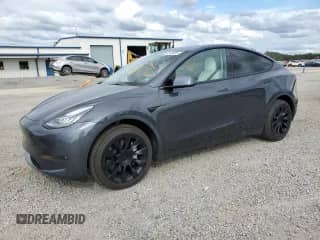 2021 Tesla Model Y Long Range с VIN 5YJYGDEE8MF284219, выставлен на аукционе Copart как лот 85148495 с пробегом 59 181 миль миль и Списание • Salvage title. История ставок и продаж доступна на DreamBid. Изображение 1.