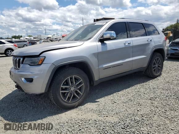 2018 Jeep Grand Cherokee Sterling с VIN 1C4RJEBGXJC159281, выставлен на аукционе Copart как лот 61372155 с пробегом 132 693 миль миль и Списание • Salvage title. История ставок и продаж доступна на DreamBid. Изображение 1.