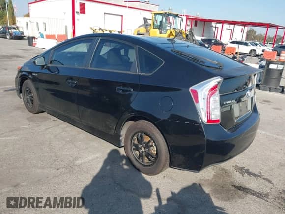 2012 Toyota Prius One с VIN JTDKN3DU6C5455600, выставлен на аукционе IAAI как лот 43383303 с пробегом 211 486 миль миль и . История ставок и продаж доступна на DreamBid. Изображение 3.