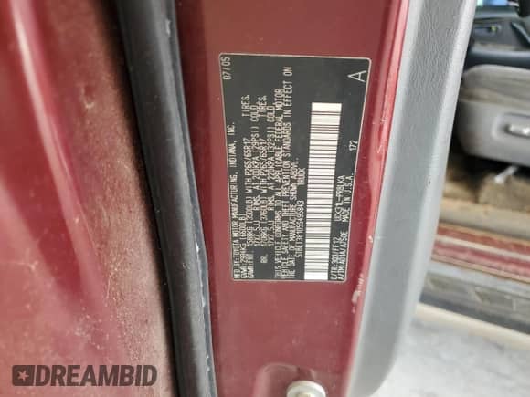 2005 Toyota Tundra Limited with VIN 5TBET38105S495843, listed as a Copart auction lot 69586655 with 278,283 mi miles and Salvage title. Bid and sale history available at DreamBid. Image 12.