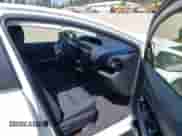 2015 Toyota Prius One с VIN JTDKDTB38F1584947, выставлен на аукционе IAAI как лот 42808560 с пробегом 96 396 миль миль и . История ставок и продаж доступна на DreamBid. Изображение 5.