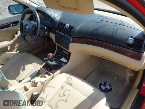 2004 BMW 3 Series 325xi with VIN WBAEU33474PR13634, listed as a IAAI auction lot 43230026 with Not provided miles and . Bid and sale history available at DreamBid. Image 5.