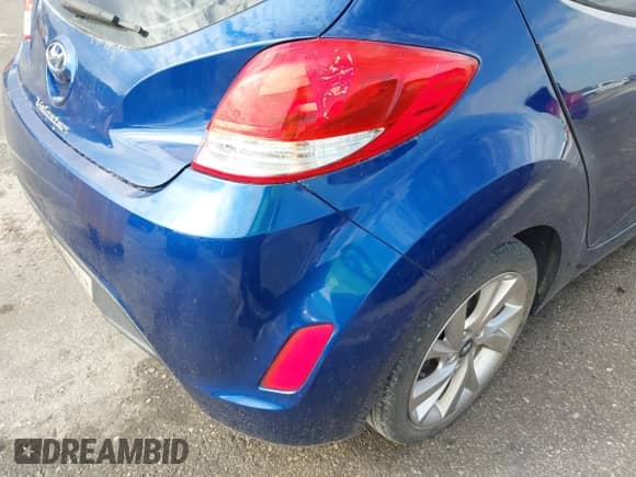 2016 Hyundai Veloster с VIN KMHTC6AD3GU300638, выставлен на аукционе IAAI как лот 43114071 с пробегом 152 500 миль миль и . История ставок и продаж доступна на DreamBid. Изображение 6.