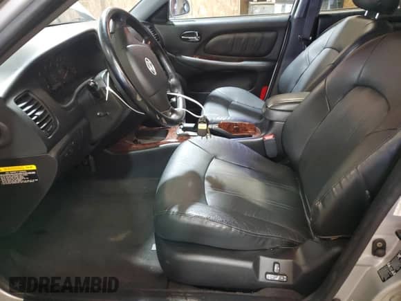 2002 Hyundai Sonata GLS with VIN KMHWF35HX2A568421, listed as a Copart auction lot 81285465 with 65,607 mi miles and Clean title. Bid and sale history available at DreamBid. Image 7.