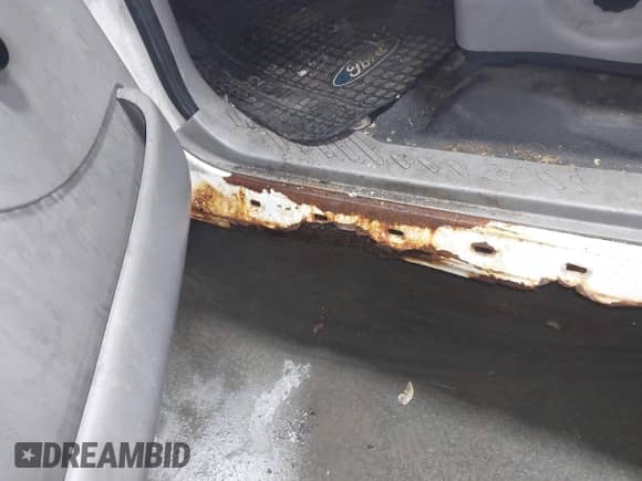 1998 Ford F-150 с VIN 1FTZF1826WNB58629, выставлен на аукционе IAAI как лот 43214816 с пробегом 169 574 миль миль и . История ставок и продаж доступна на DreamBid. Изображение 6.