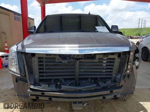 2016 Cadillac Escalade ESV Platinum с VIN 1GYS4KKJ8GR294939, выставлен на аукционе IAAI как лот 42754303 с пробегом 149 270 миль миль и . История ставок и продаж доступна на DreamBid. Изображение 13.