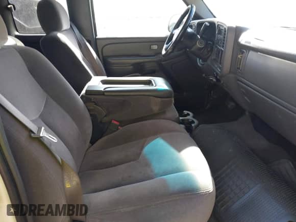 2006 GMC Sierra 1500 SLE1 with VIN 1GTEK19BX6Z180215, listed as a IAAI auction lot 41548959 with 394,076 mi miles and . Bid and sale history available at DreamBid. Image 5.