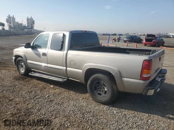 2003 GMC Sierra 1500 with VIN 2GTEC19V031151642, listed as a Copart auction lot 74181774 with Not provided miles and Salvage title. Bid and sale history available at DreamBid. Image 2.