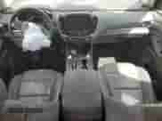 2019 Chevrolet Traverse LT z VIN 1GNEVHKW5KJ251088, wystawiony jako Copart lot #69681405 z przebiegiem Nie podano mil oraz Szkoda całkowita • Salvage title. Historia ofert i sprzedaży dostępna na DreamBid. Obrazek 8.