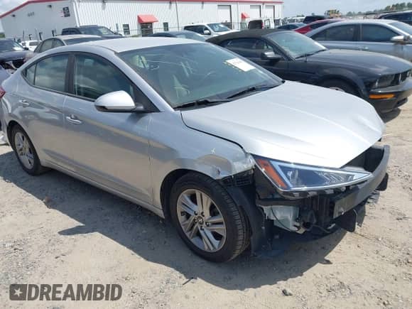 2019 Hyundai Elantra Limited z VIN KMHD84LF1KU769096, wystawiony jako IAAI lot #42754465 z przebiegiem 156 745 mil mil oraz . Historia ofert i sprzedaży dostępna na DreamBid. Obrazek 1.