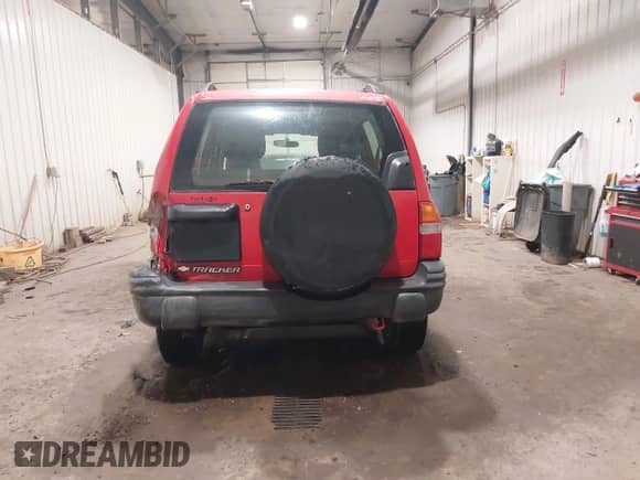 2001 Chevrolet Tracker with VIN 2CNBJ13C116953953, listed as a IAAI auction lot 42107350 with 185,898 mi miles and . Bid and sale history available at DreamBid. Image 16.