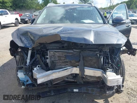 2021 Hyundai Santa Fe SEL with VIN 5NMS3DAJ3MH352798, listed as a IAAI auction lot 43106673 with 54,633 mi miles and . Bid and sale history available at DreamBid. Image 6.