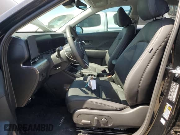 2025 Hyundai Kona Limited с VIN KM8HE3A68SU024661, выставлен на аукционе Copart как лот 52023295 с пробегом 2 227 миль миль и Списание • Salvage title. История ставок и продаж доступна на DreamBid. Изображение 7.