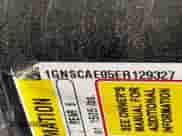 2014 Chevrolet Tahoe LS with VIN 1GNSCAE05ER129327, listed as a IAAI auction lot 42927037 with 149,789 mi miles and . Bid and sale history available at DreamBid. Image 9.