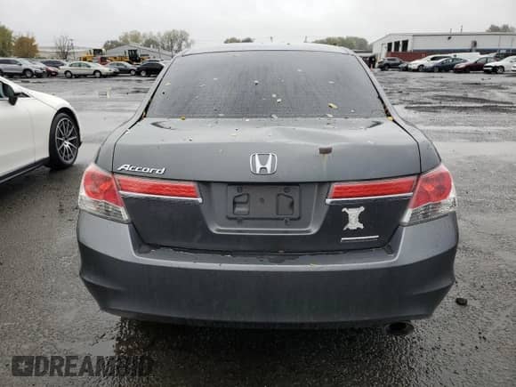 2012 Honda Accord SE z VIN 1HGCP2F66CA129988, wystawiony jako Copart lot #82367175 z przebiegiem 173 234 mil mil oraz Czysty tytuł • Clean title. Historia ofert i sprzedaży dostępna na DreamBid. Obrazek 6.