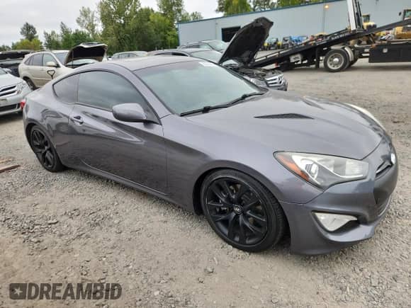 2014 Hyundai Genesis Coupe 2.0T с VIN KMHHT6KDXEU114029, выставлен на аукционе Copart как лот 80225815 с пробегом 109 468 миль миль и Чистый • Clean title. История ставок и продаж доступна на DreamBid. Изображение 4.
