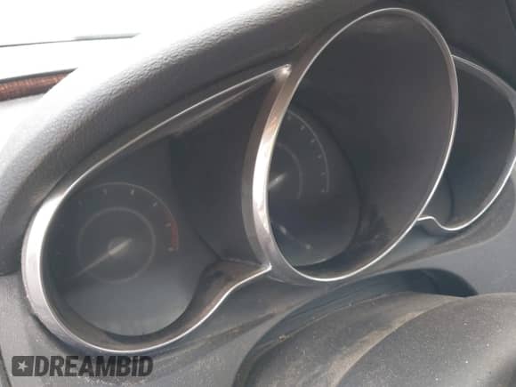 2012 Chevrolet Malibu LTZ z VIN 1G1ZG5E7XCF212629, wystawiony jako IAAI lot #43031213 z przebiegiem 194 958 mil mil oraz . Historia ofert i sprzedaży dostępna na DreamBid. Obrazek 7.