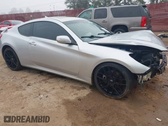 2010 Hyundai Genesis Coupe Grand Touring с VIN KMHHU6KH2AU007583, выставлен на аукционе IAAI как лот 40846776 с пробегом 70 918 миль миль и . История ставок и продаж доступна на DreamBid. Изображение 1.