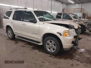 2005 Ford Explorer Limited с VIN 1FMDU75W05ZA24471, выставлен на аукционе IAAI как лот 42312449 с пробегом 151 392 миль миль и . История ставок и продаж доступна на DreamBid. Изображение 1.