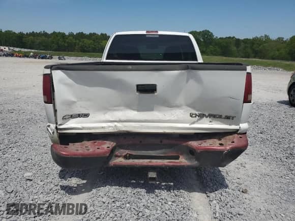 2000 Chevrolet S-10 LS с VIN 1GCCS19W3Y8247126, выставлен на аукционе Copart как лот 50812224 с пробегом 268 415 миль миль и Списание • Salvage title. История ставок и продаж доступна на DreamBid. Изображение 6.