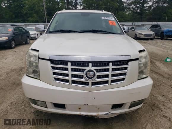 2007 Cadillac Escalade с VIN 1GYFK63817R240179, выставлен на аукционе Copart как лот 83945825 с пробегом 181 333 миль миль и Чистый • Clean title. История ставок и продаж доступна на DreamBid. Изображение 5.