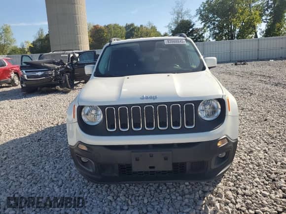 2017 Jeep Renegade Altitude with VIN ZACCJBBB6HPE61326, listed as a Copart auction lot 83988845 with 182,171 mi miles and Clean title. Bid and sale history available at DreamBid. Image 5.