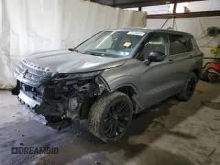 2022 Mitsubishi Outlander SE z VIN JA4J3UA87NZ069272, wystawiony jako Copart lot #81976885 z przebiegiem 94 903 mil mil oraz Szkoda całkowita • Salvage title. Historia ofert i sprzedaży dostępna na DreamBid. Obrazek 1.