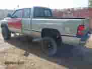 1996 Dodge 1500 z VIN 3B7HF13Z6TG109483, wystawiony jako IAAI lot #42765925 z przebiegiem 370 502 mil mil oraz . Historia ofert i sprzedaży dostępna na DreamBid. Obrazek 3.